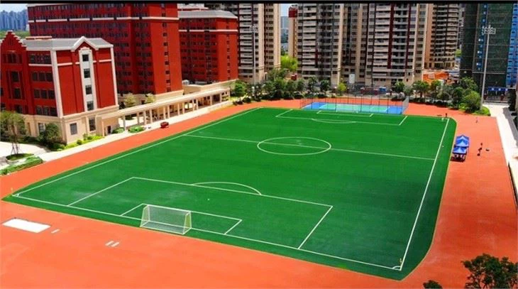 Football Court Use Artificilal Grass
